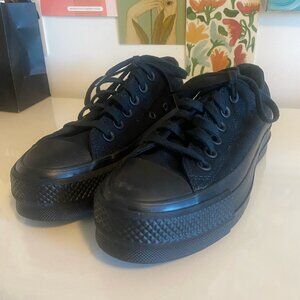 Converse Chuck Taylor All Star Platform